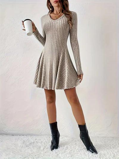 Stilvolles Geripptes V-Ausschnitt A-Linie Langarm Elegantes Kleid Für Damen | Ideal für jeden Anlass