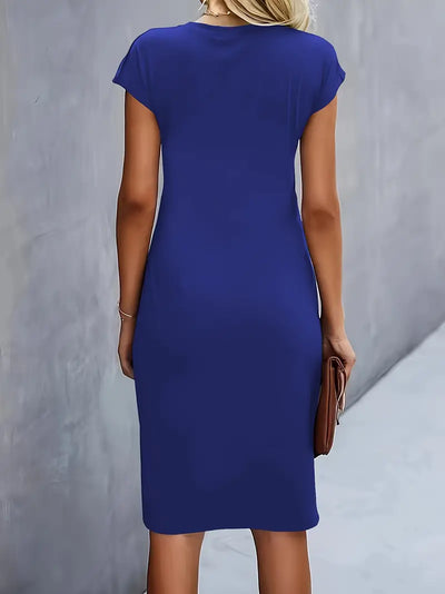 Elizabeth - Einfarbiges Kleid mit Rundhalsausschnitt