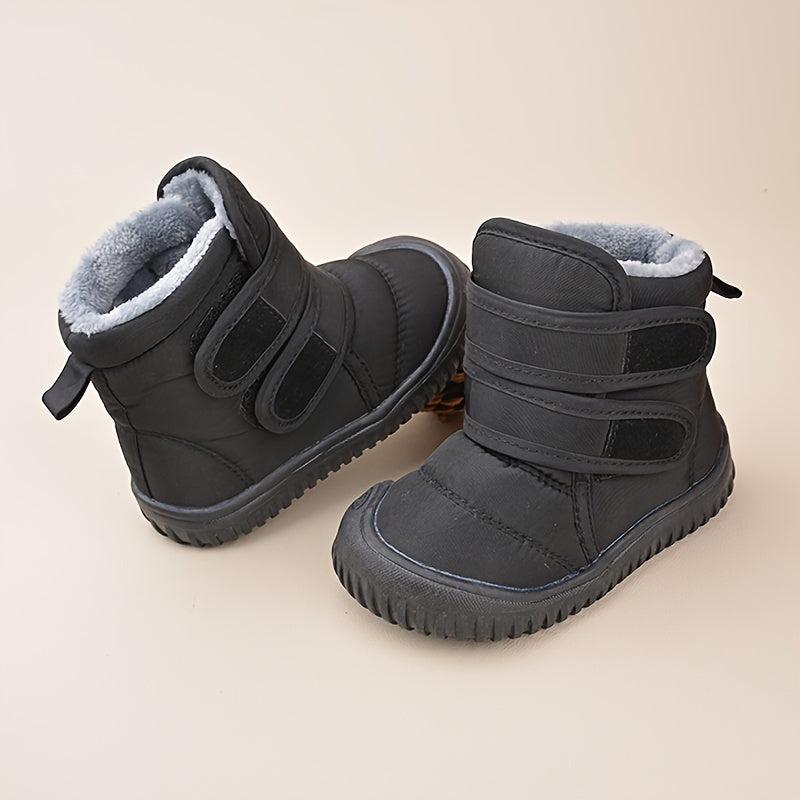 Botas de nieve cálidas para niños: comodidad y protección en invierno.