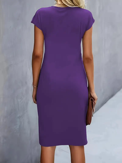 Elizabeth - Einfarbiges Kleid mit Rundhalsausschnitt