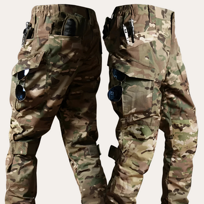 Taktisk outfit för män med multi-kamouflagedesign