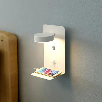 EasyHome | Dimmbare LED-Schlafzimmerlampe und Handy-Ladegerät in einem