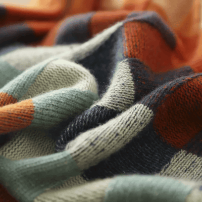 Weicher Kaschmir-Rollkragenpullover | Stilvolles Patchwork-Design
