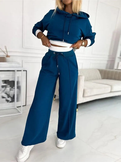 Damen-Set mit Kapuzenpullover und Jogginghose - bequem, elegant und vielseitig