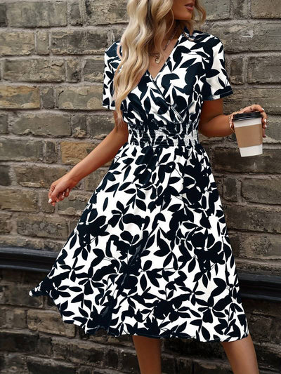 Nina - Elegantes & Bequemes Wickelkleid für Frauen