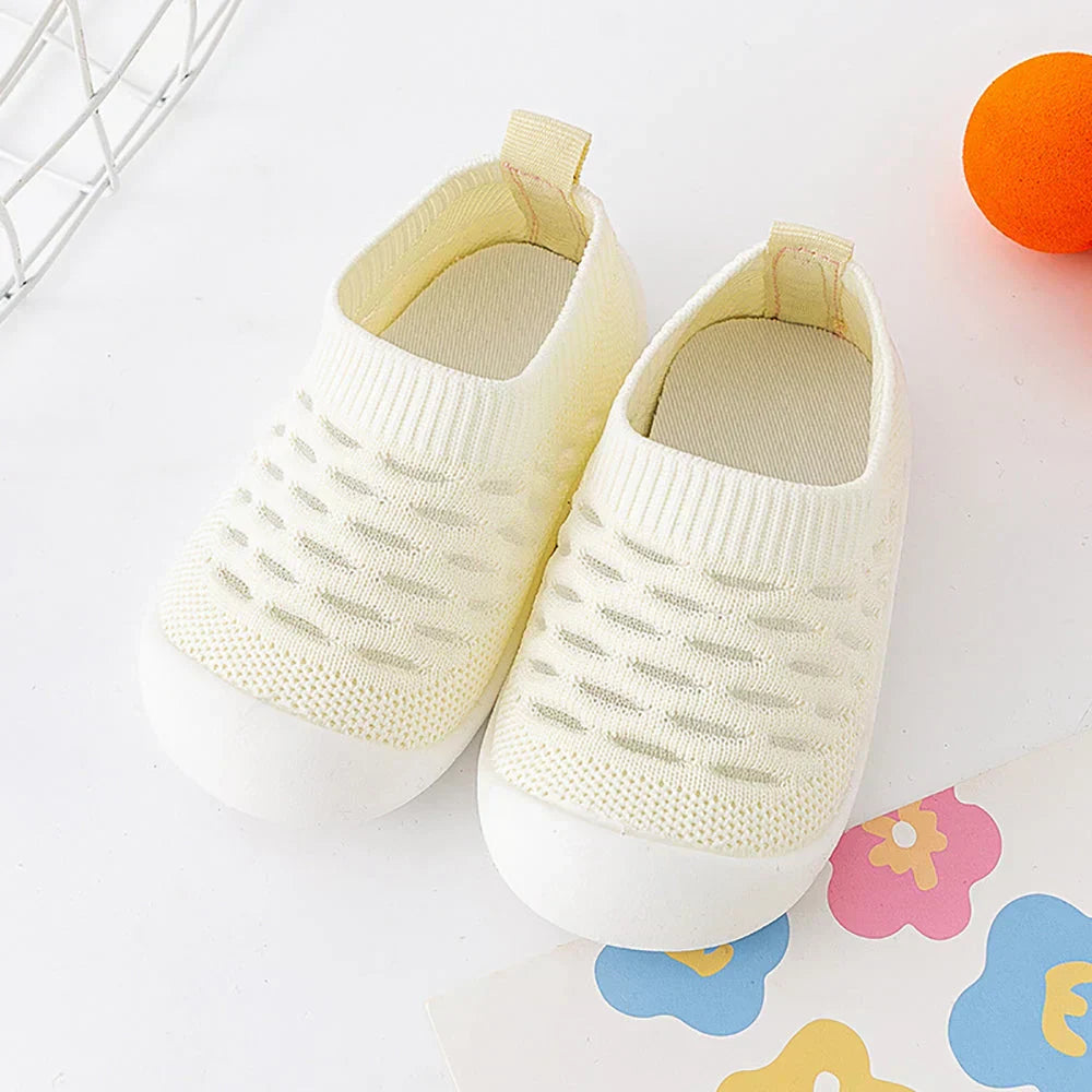 Rutschfeste Mesh-Schuhe für Babys