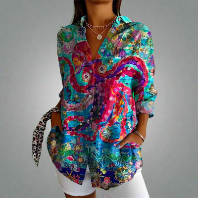 Klassische Bluse aus hochwertigem Stoff mit handgefertigten Details