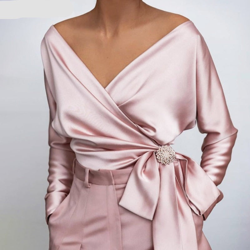 Davina - glatter, glänzender Stoffnbluse