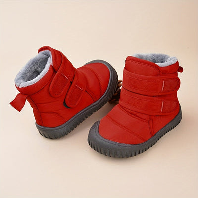 Botas de nieve cálidas para niños: comodidad y protección en invierno.
