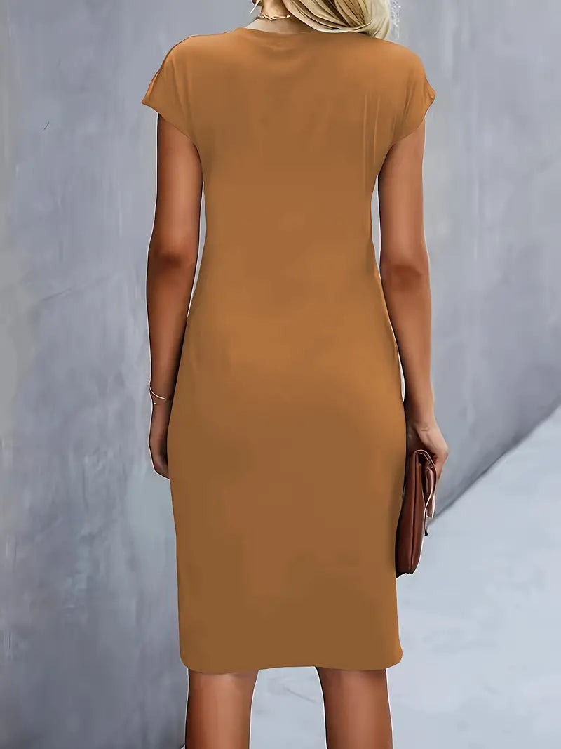 Elizabeth - Einfarbiges Kleid mit Rundhalsausschnitt