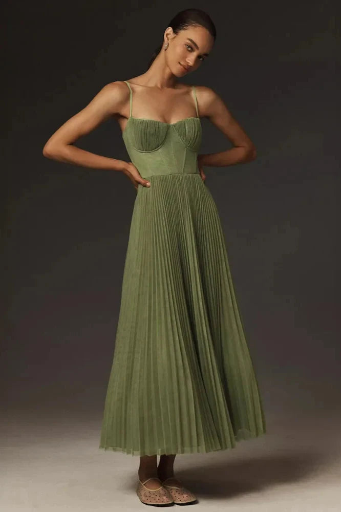 Ditte | Bustier Fit & Flare Midikleid aus plissiertem Tüll