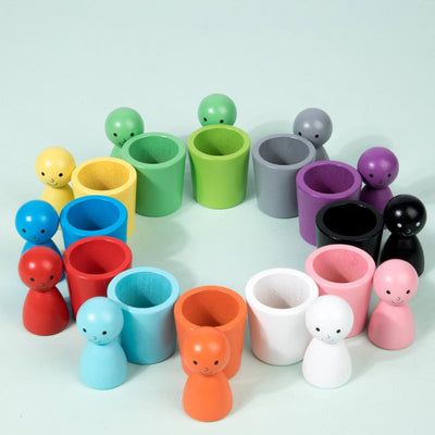 Montessori-Farbsortierbecher