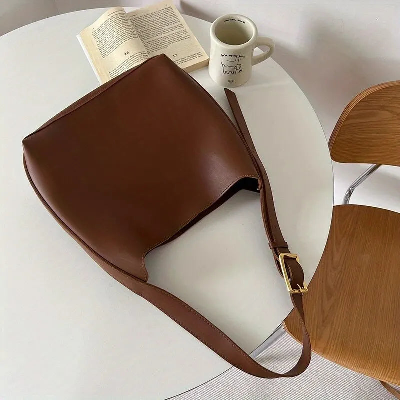 Minimalistische PU Lederhandtasche mit Schulterriemen und Umhängetasche für Damen