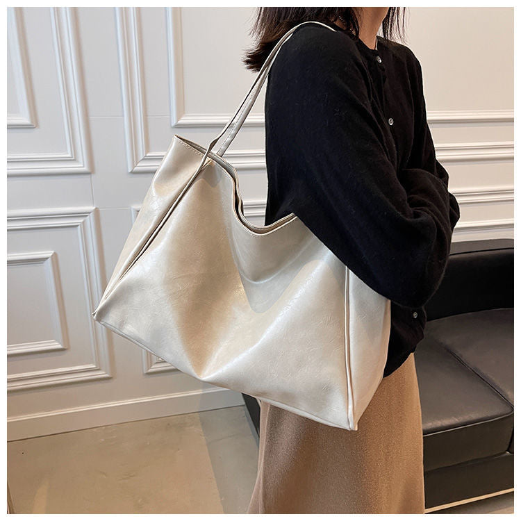 Aurora | Geräumige, elegante Handtasche für Damen