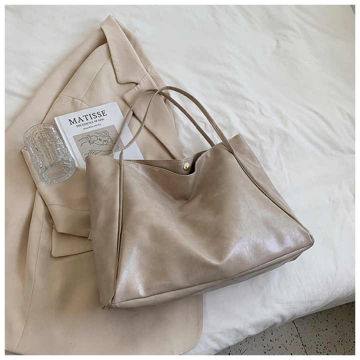 Aurora | Geräumige, elegante Handtasche für Damen