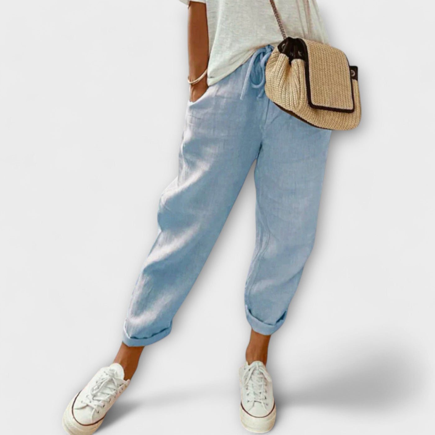 Leichte Damen-Sommerhose aus natürliche Textur - Atmungsaktiv und elegant geschnitten
