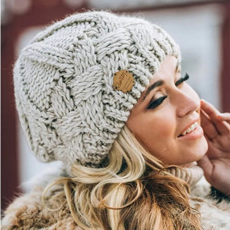 Weiche und modische Strickmütze für Damen und Herren
