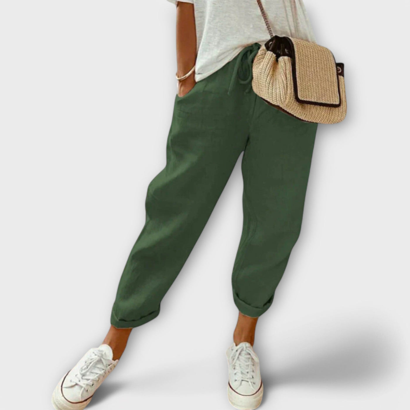 Leichte Damen-Sommerhose aus natürliche Textur - Atmungsaktiv und elegant geschnitten