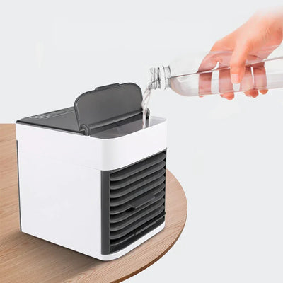 Tragbares Mini-Klimagerät - kühlt, befeuchtet und reinigt - 3-in-1 USB-Luftkühler