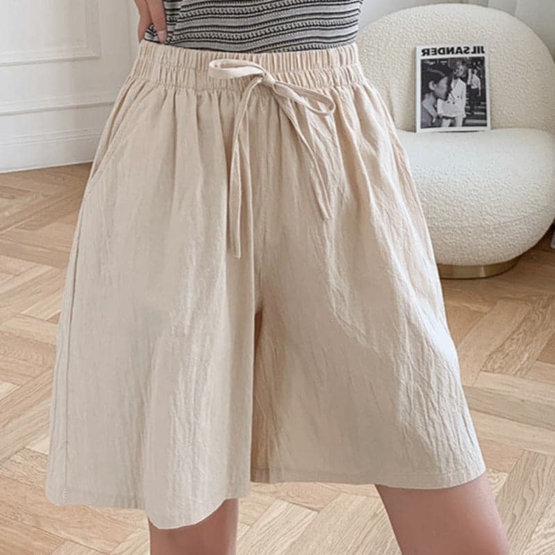 Knielange Shorts für Frauen - Relaxed Fit - Elastischer Bund - Atmungsaktive Naturfasern