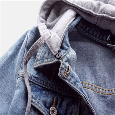 Anneke Denim Damenjacke | Lässiger Look für jeden Tag | Abnehmbare Kapuze