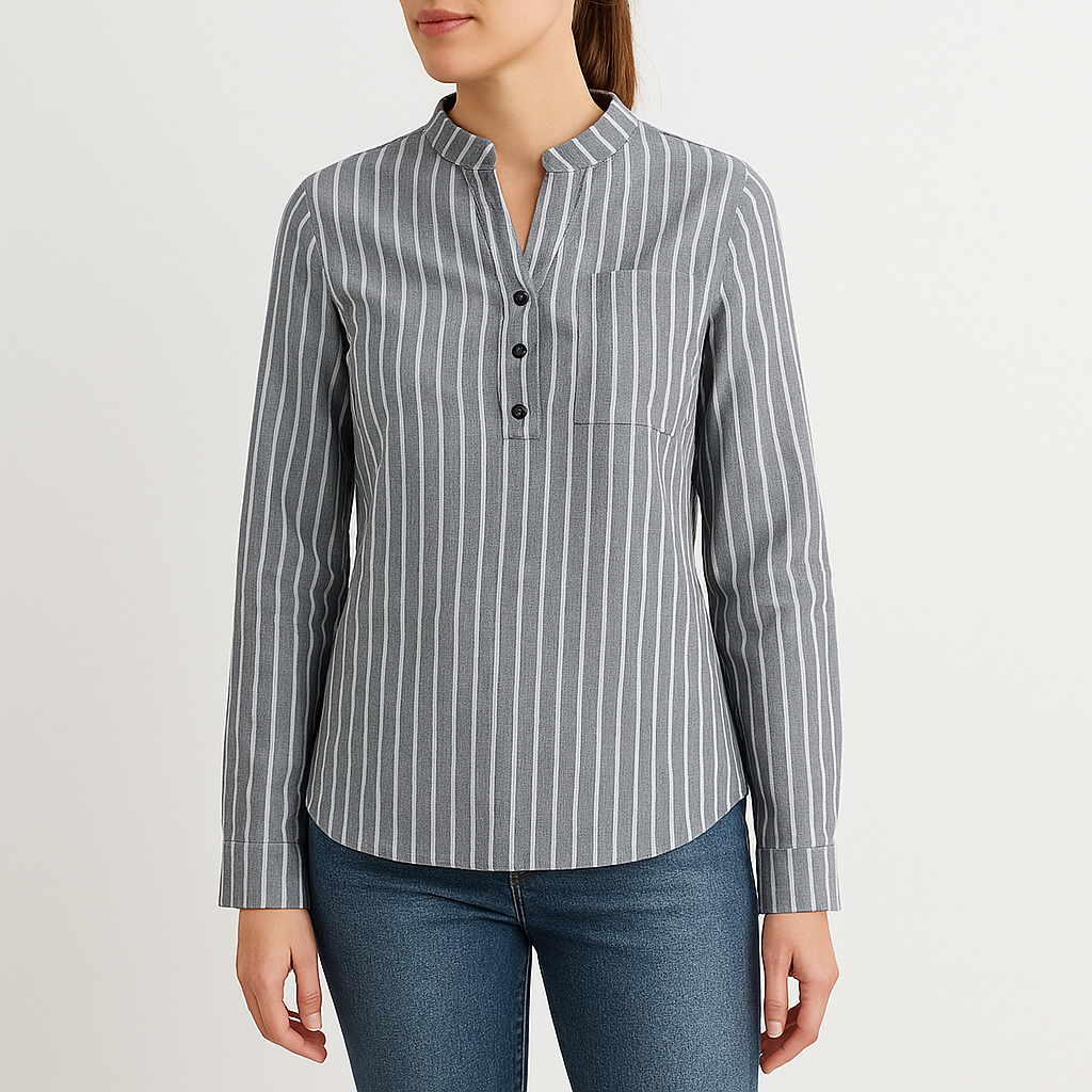 Woman's Strip Long Sleeve V-neck Shirt