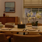 Lujolux | Stilvoller Tischkamin mit schwarzem Metallsockel