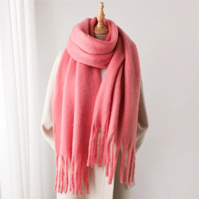 Luxuriöser Kaschmirschal für Damen mit großen Quasten für winterlichen Stil und Komfort