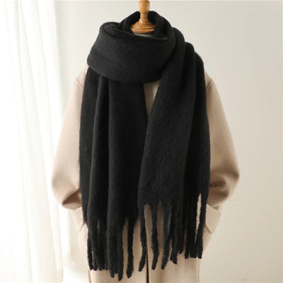Luxuriöser Kaschmirschal für Damen mit großen Quasten für winterlichen Stil und Komfort
