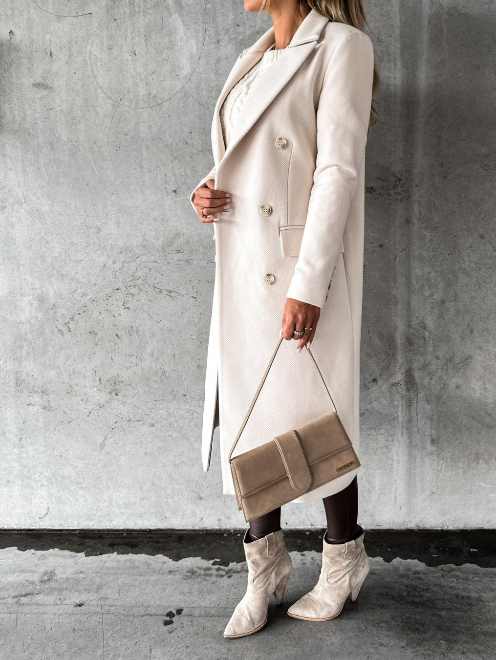 Marina | Stilvoller langer Damenmantel mit eleganter Passform