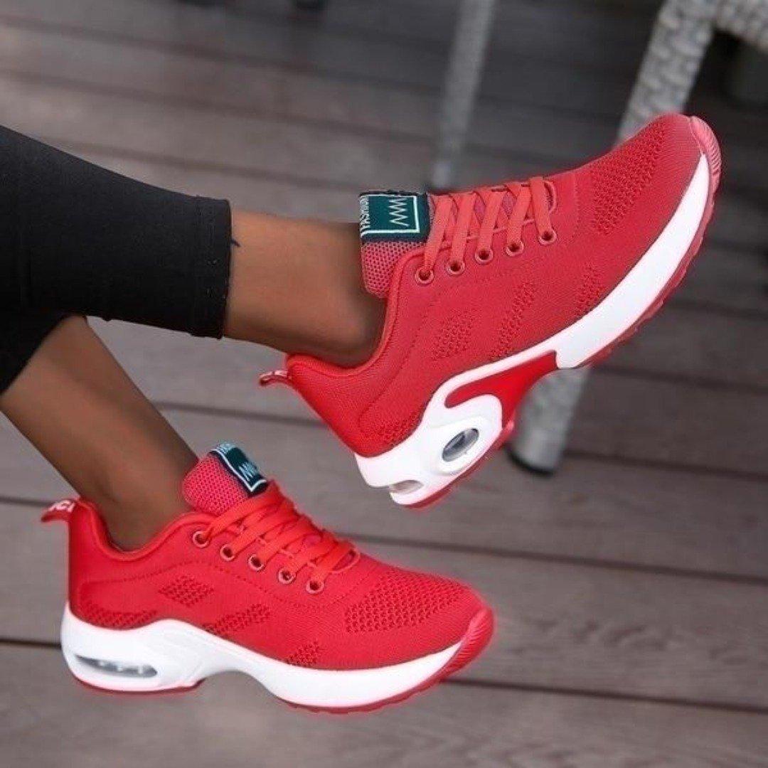 Orthopädische Schuhe für Frauen | Leichte und bequeme Wanderschuhe