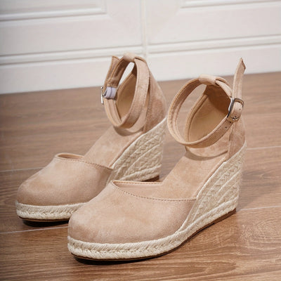 Elara - Flache Damensandalen mit Riemchen