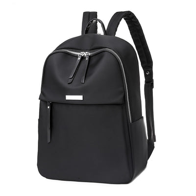 UrbanChic Rucksack – Laptop & Reise, Geräumig & Elegant