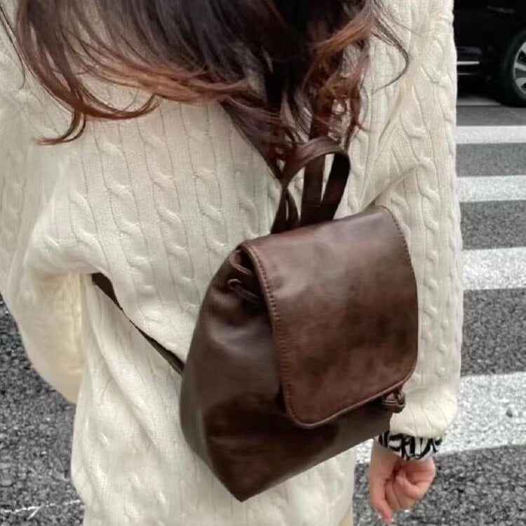 Voguecraft – Stylischer Retro-Rucksack, Kompakt & Praktisch
