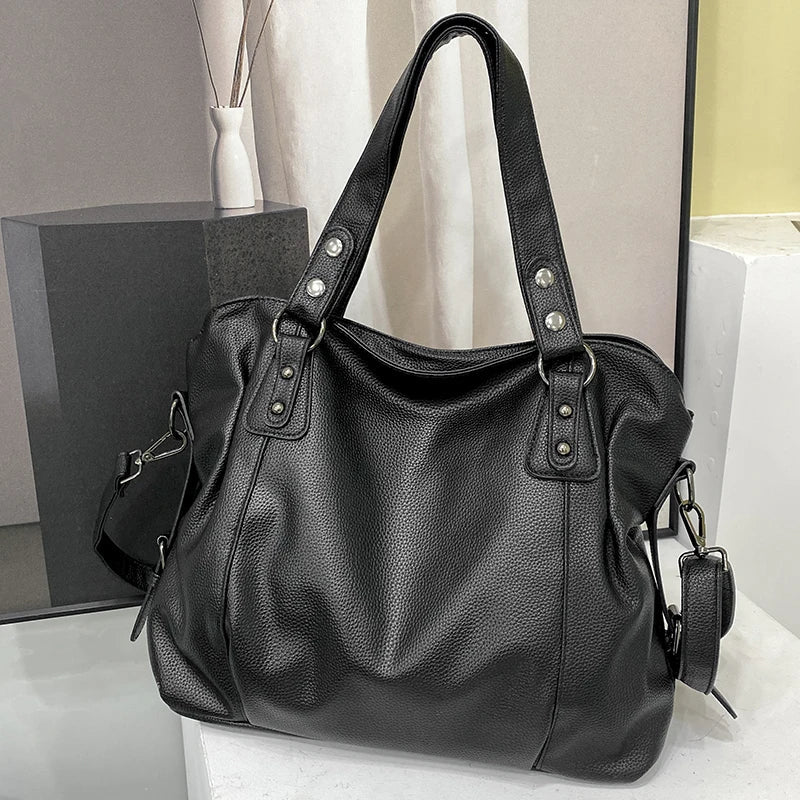 Große geräumige Reisehandtasche für Frauen | Perfekt für Ihre nächste Reise | Shakeera