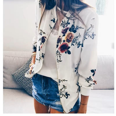 Bomberjacke mit floralem Motiv