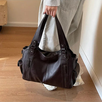 Aliona – Schultasche mit Schulterriemen und Reißverschluss
