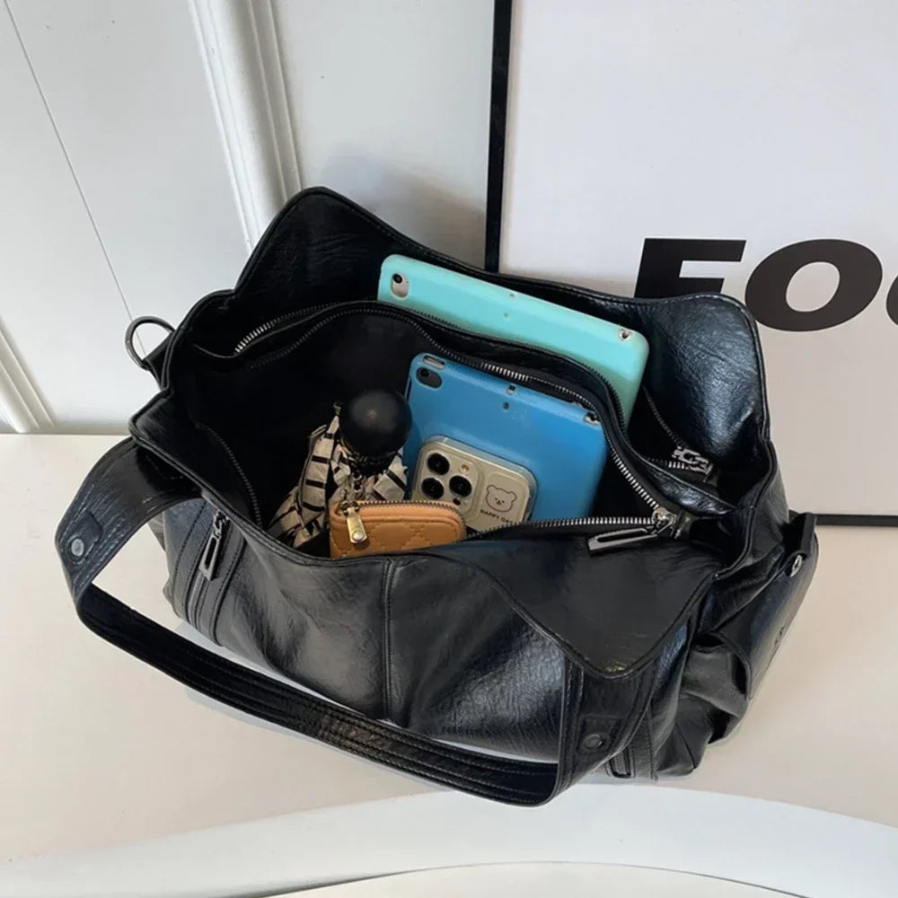Aliona – Schultasche mit Schulterriemen und Reißverschluss