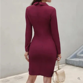 Emily - elegantes Cocktailkleid mit Knöpfen