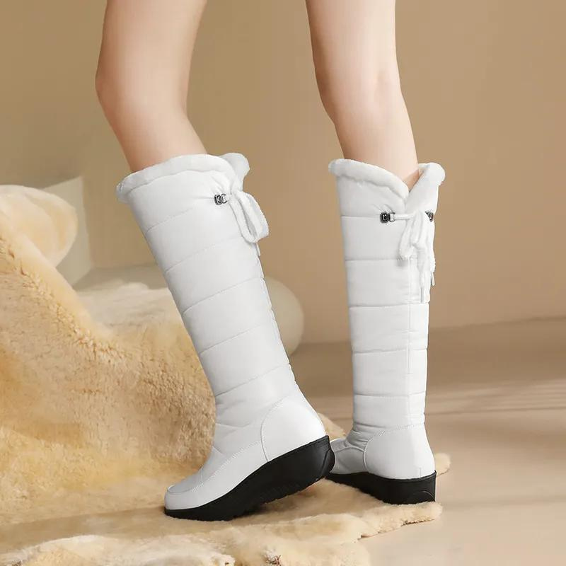 Damen-Winterstiefel mit Fellfutter – kniehoch und warm für verschneite Tage