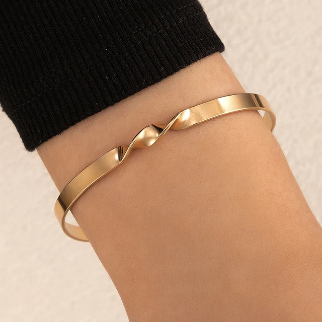 Jana - Goldfarbenes Mix & Match-Armband