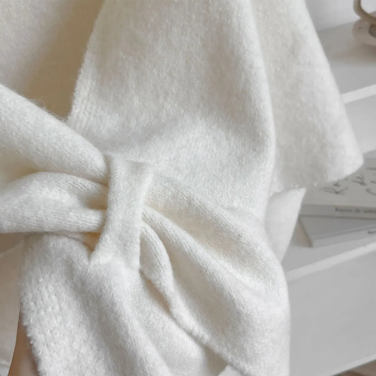 Modischer Dreieckstuch für Damen aus Wollmischung für Herbst und Winter