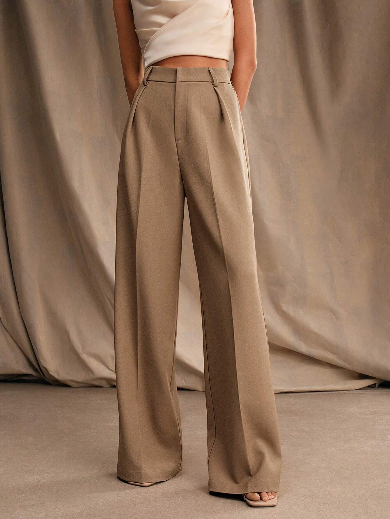 Weite Hose Damen hohe Taille mit Falten business casual Stil