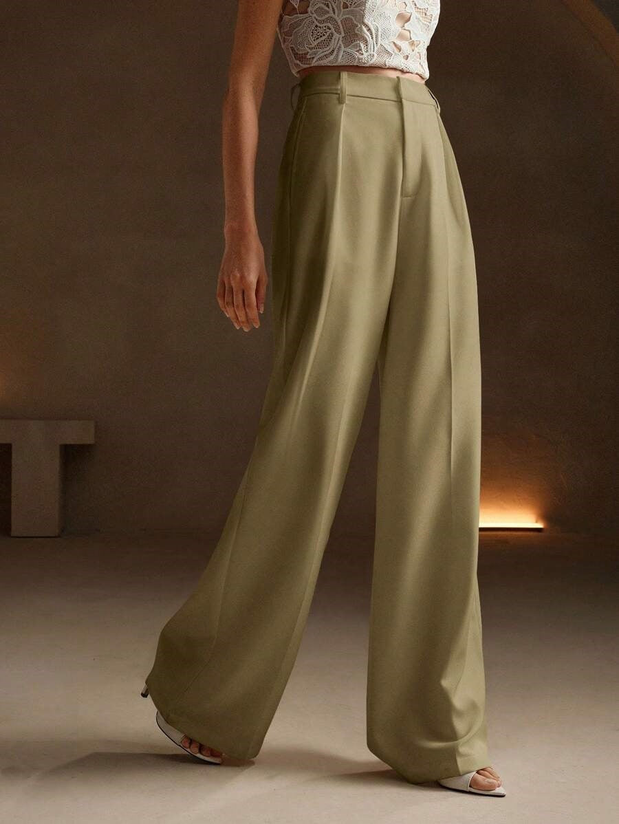 Weite Hose Damen hohe Taille mit Falten business casual Stil