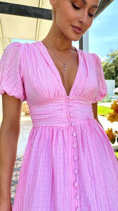 Fließendes langes Kleid für Frauen mit Knopfleiste vorne