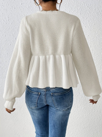 Weißer Pullover mit Volants mit Kordelzug am Saum