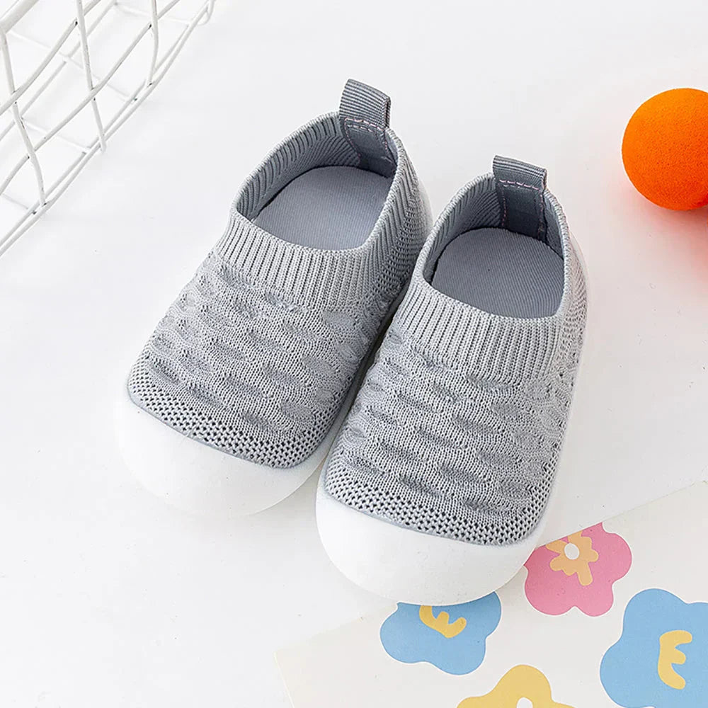 Rutschfeste Mesh-Schuhe für Babys