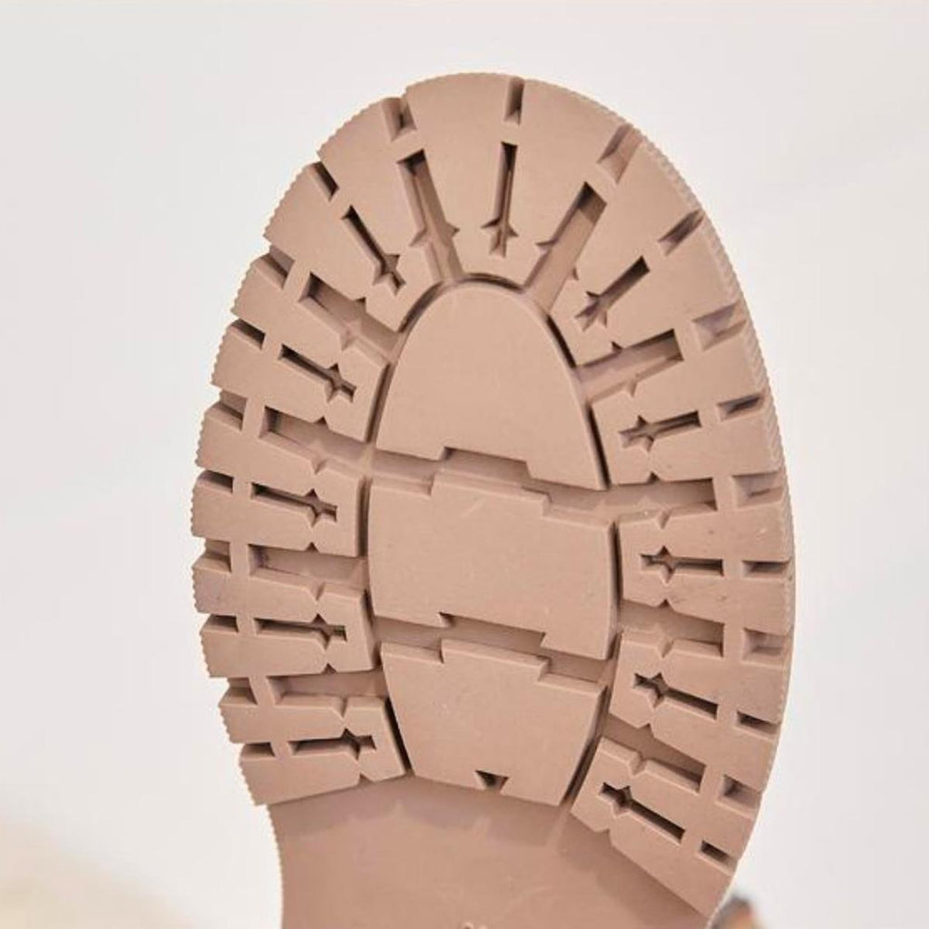 Gefütterte Stiefelette mit rutschfester Sohle