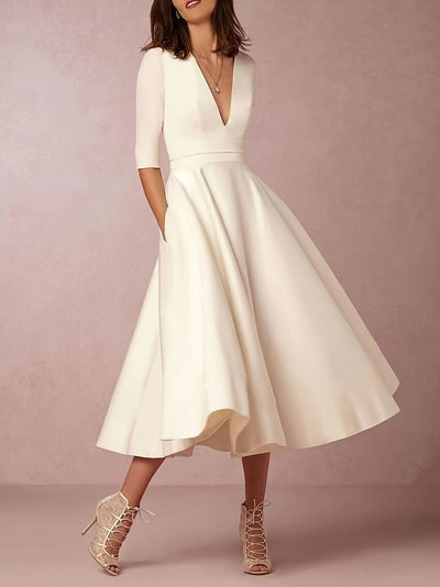 Elegantes Kleid mit V-Ausschnitt für Frauen