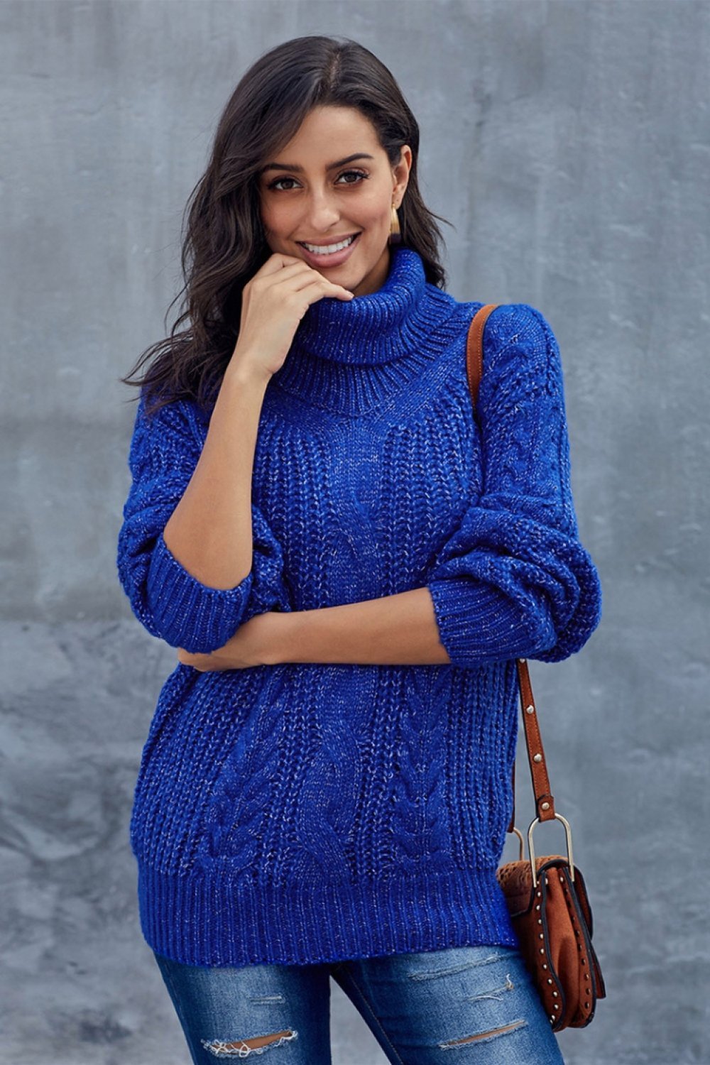 Patricia | Stilvoller Rollkragenpullover für Damen mit grobem Zopfmuster